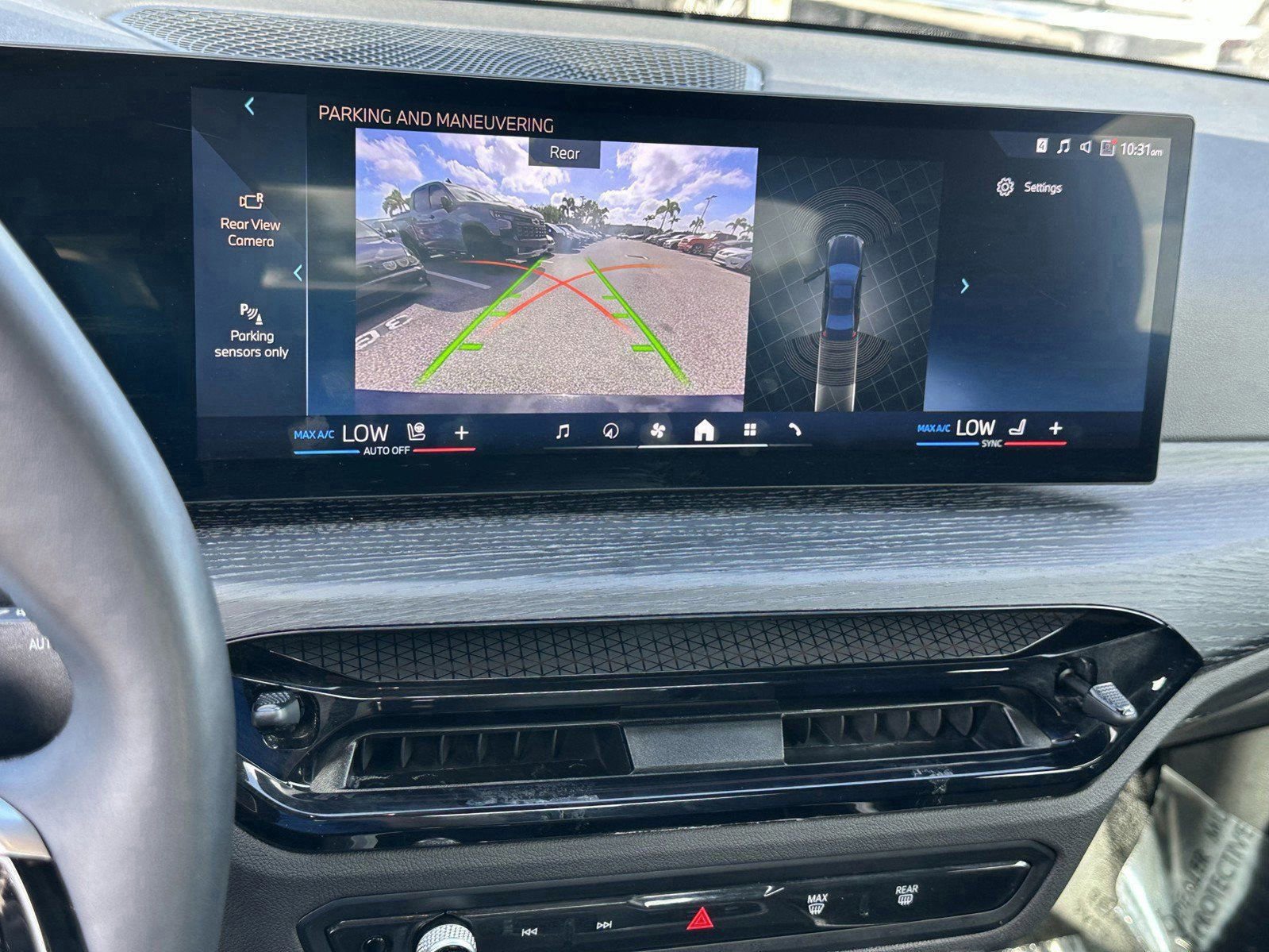 Certified 2025 BMW 330i Sedan RWD image 26