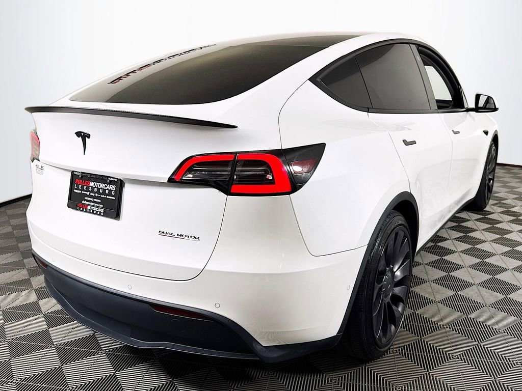 Used 2022 Tesla Model Y Performance image 7