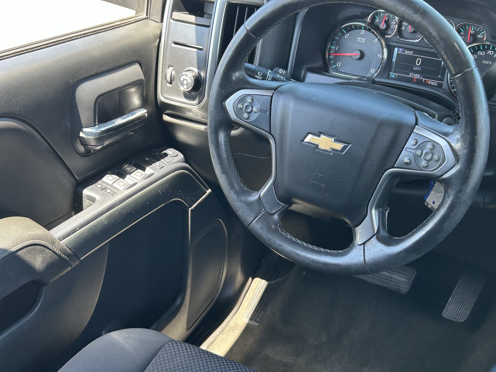Used 2018 Chevrolet Silverado 1500 LT w/ All Star Edition RWD image 16