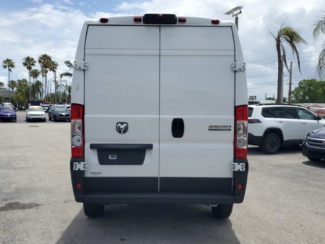 Used 2023 RAM ProMaster 2500 FWD image 6
