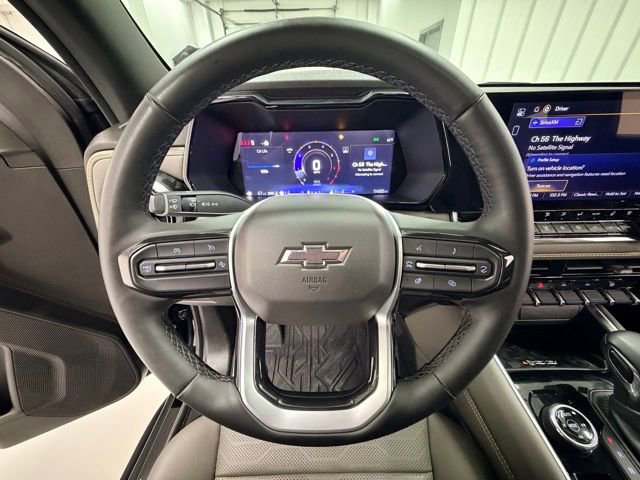 Certified 2025 Chevrolet Colorado ZR2 w/ Midnight Edition image 10