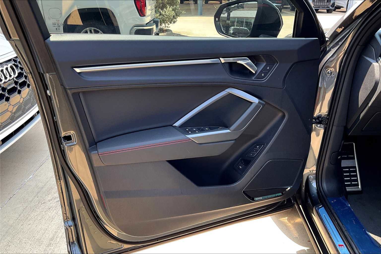 New 2025 Audi Q3 2.0T Premium Plus image 10