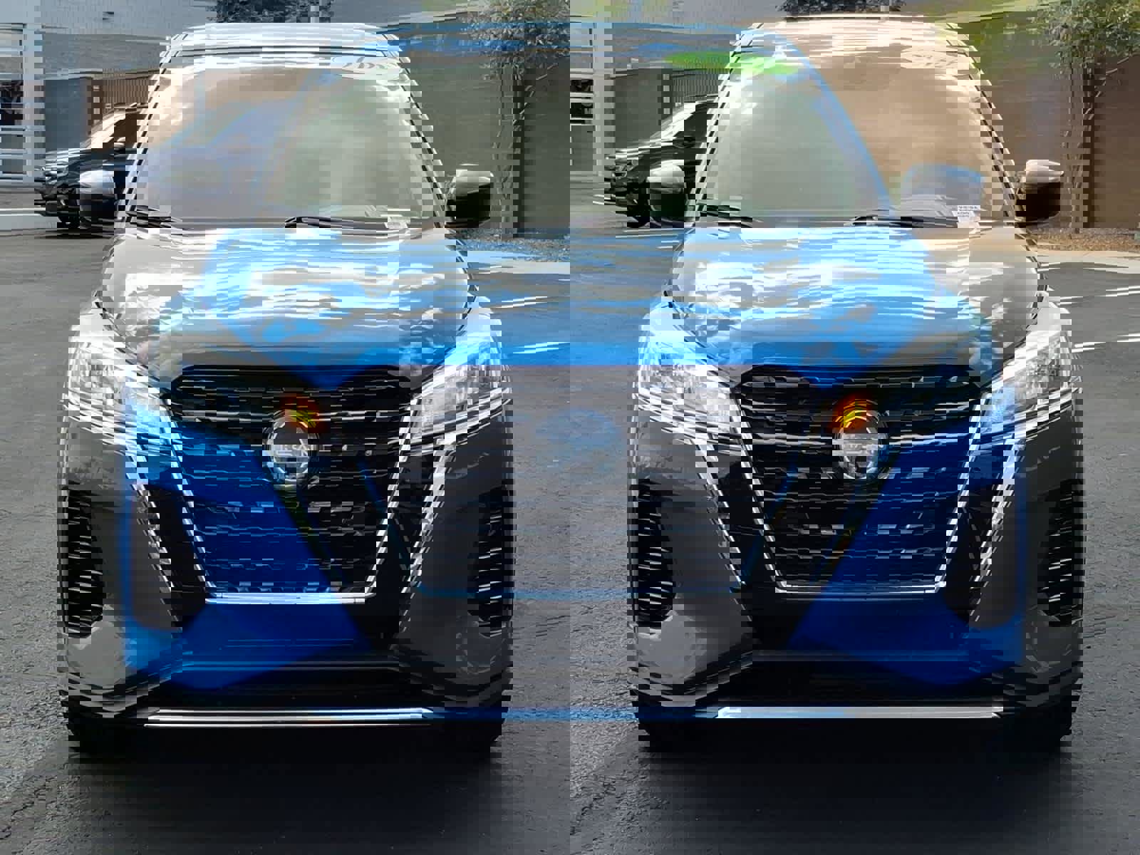 Used 2022 Nissan Kicks S image 2