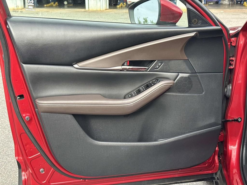 Used 2023 MAZDA CX-30 AWD 2.5 S w/ Premium Package image 22