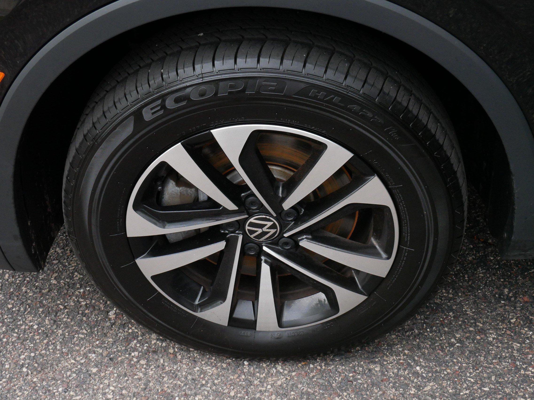 Certified 2024 Volkswagen Tiguan S AWD/4WD image 15