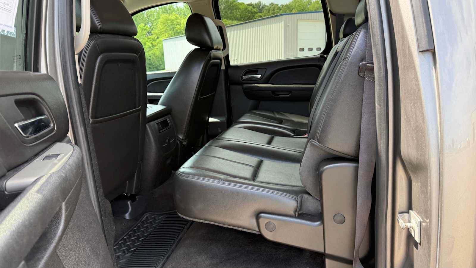 Used 2013 Chevrolet Silverado 1500 LTZ w/ LTZ Plus Package AWD/4WD image 8