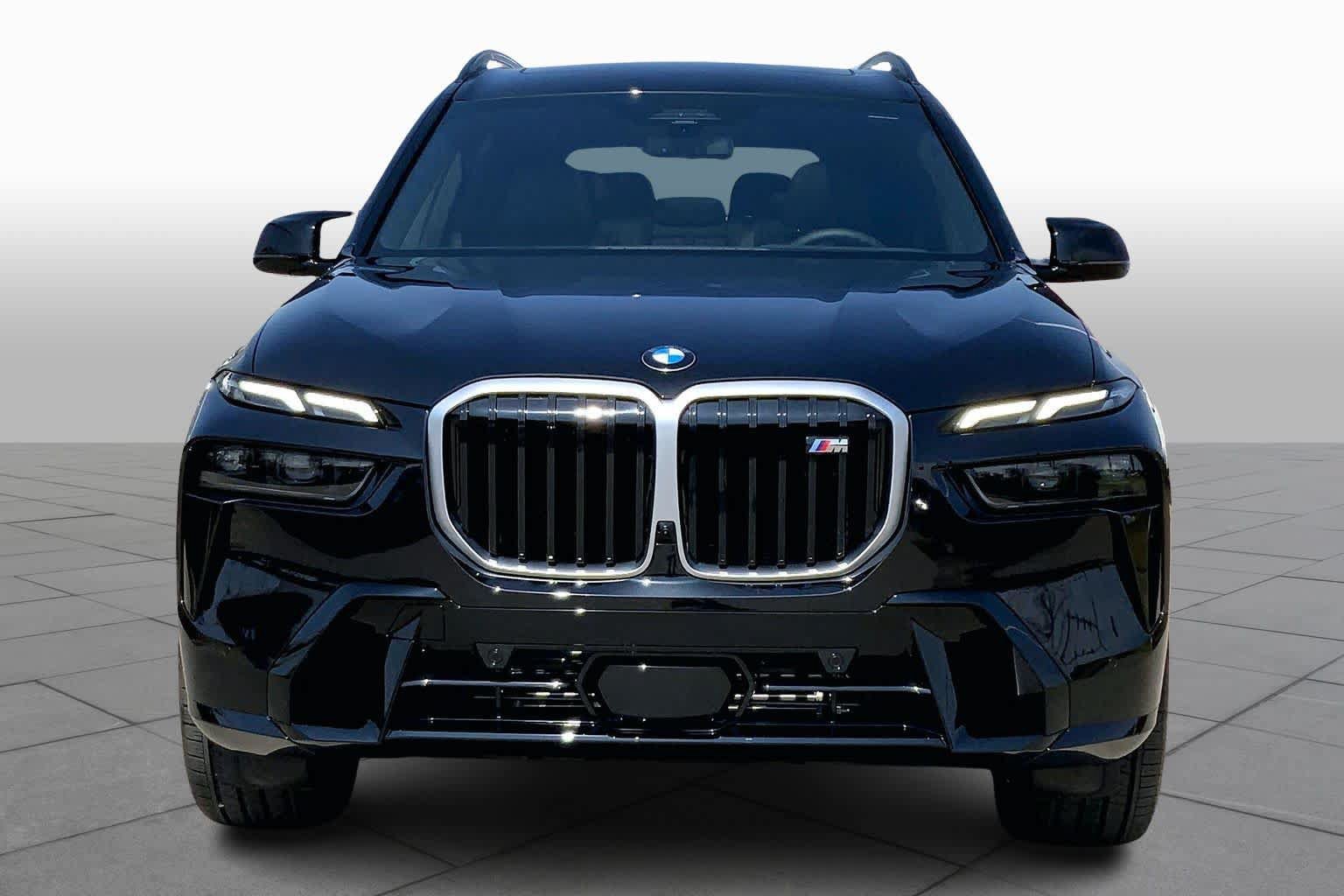 New 2026 BMW X7 M60i AWD/4WD image 3