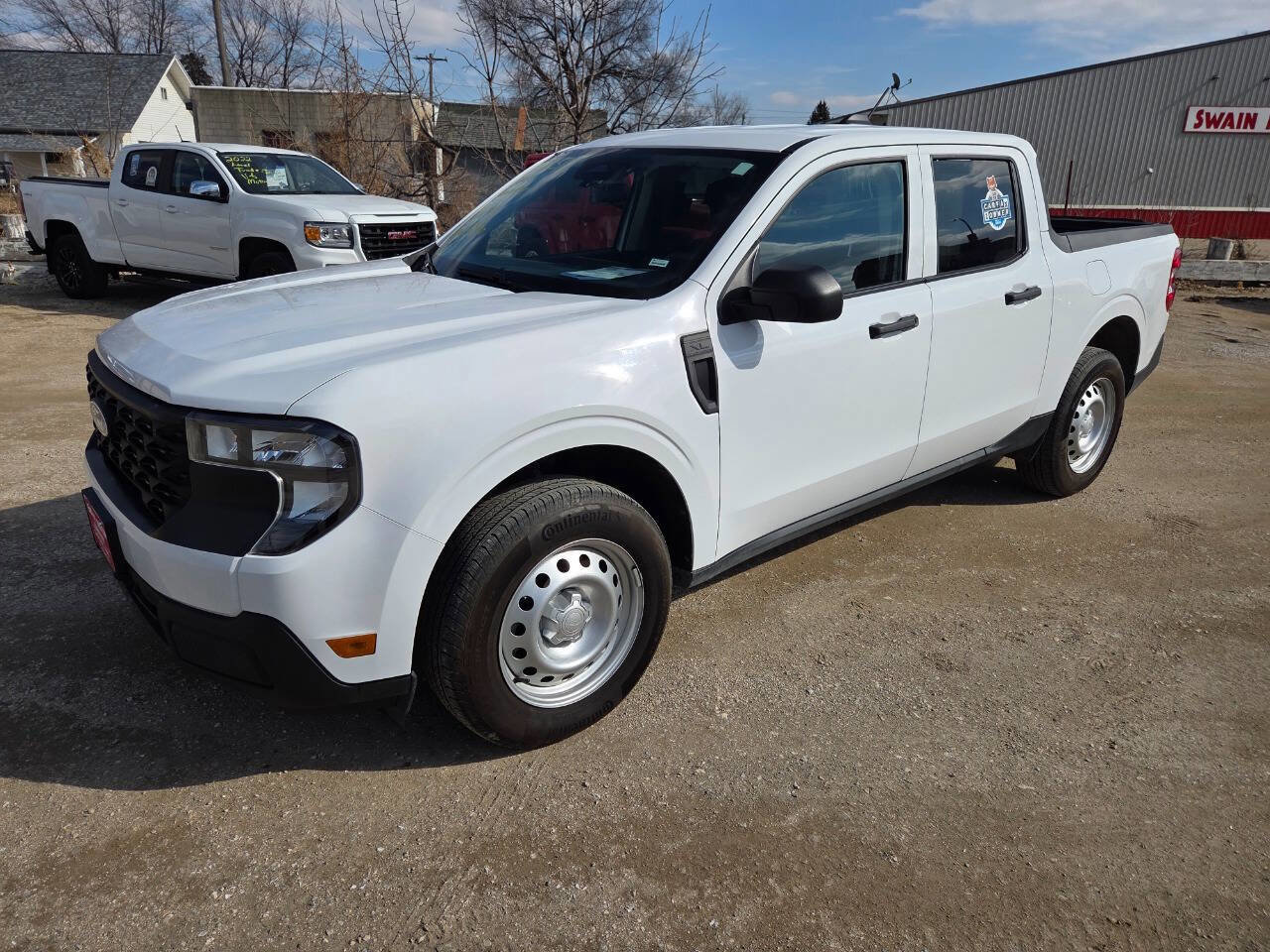 Used 2025 Ford Maverick XL w/ Equipment Group 102A image 18
