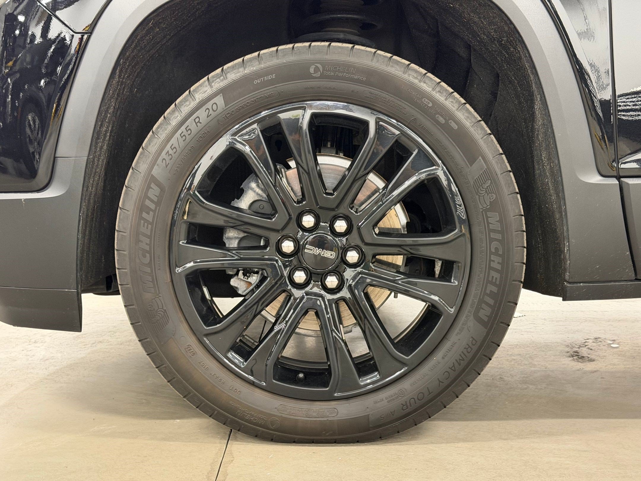 Used 2023 GMC Acadia SLT w/ Elevation Edition AWD/4WD image 11