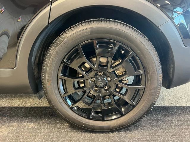 Used 2021 Kia Telluride SX w/ SX Prestige Package image 16