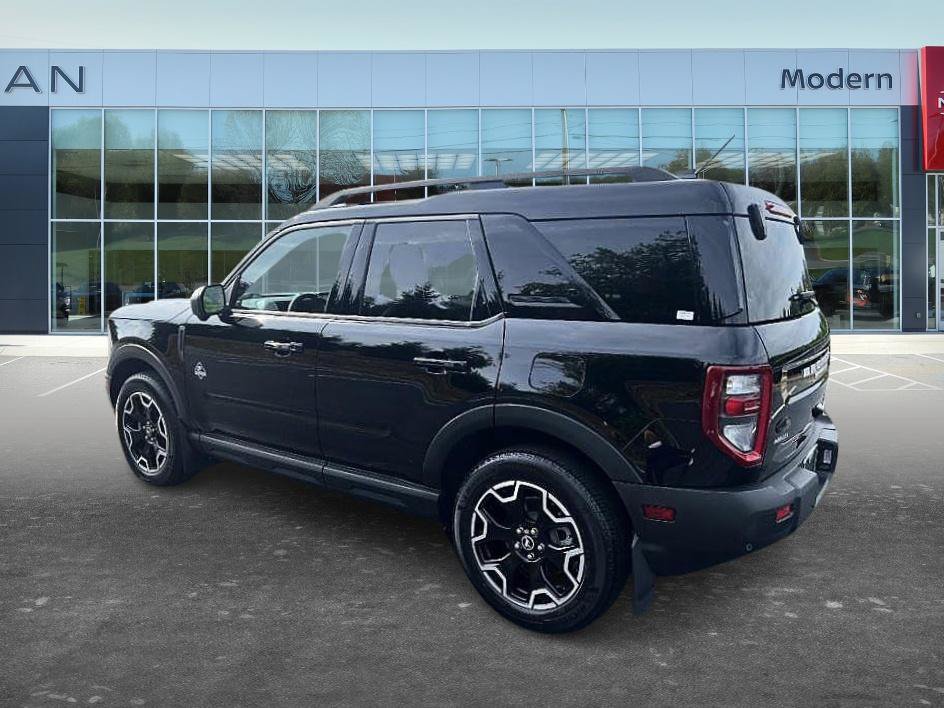 Used 2025 Ford Bronco Sport Outer Banks w/ Outer Banks Tech Package+ AWD/4WD image 6