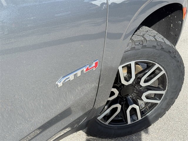 Used 2023 GMC Yukon AT4 image 10