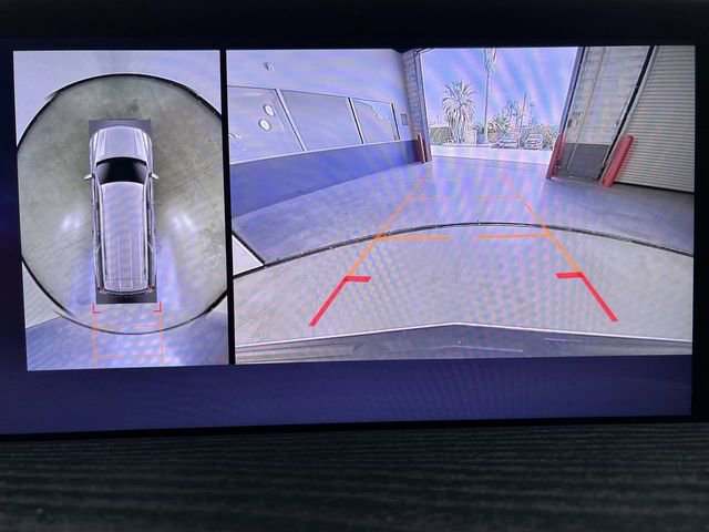 Certified 2025 Cadillac Escalade ESV Sport Platinum image 15