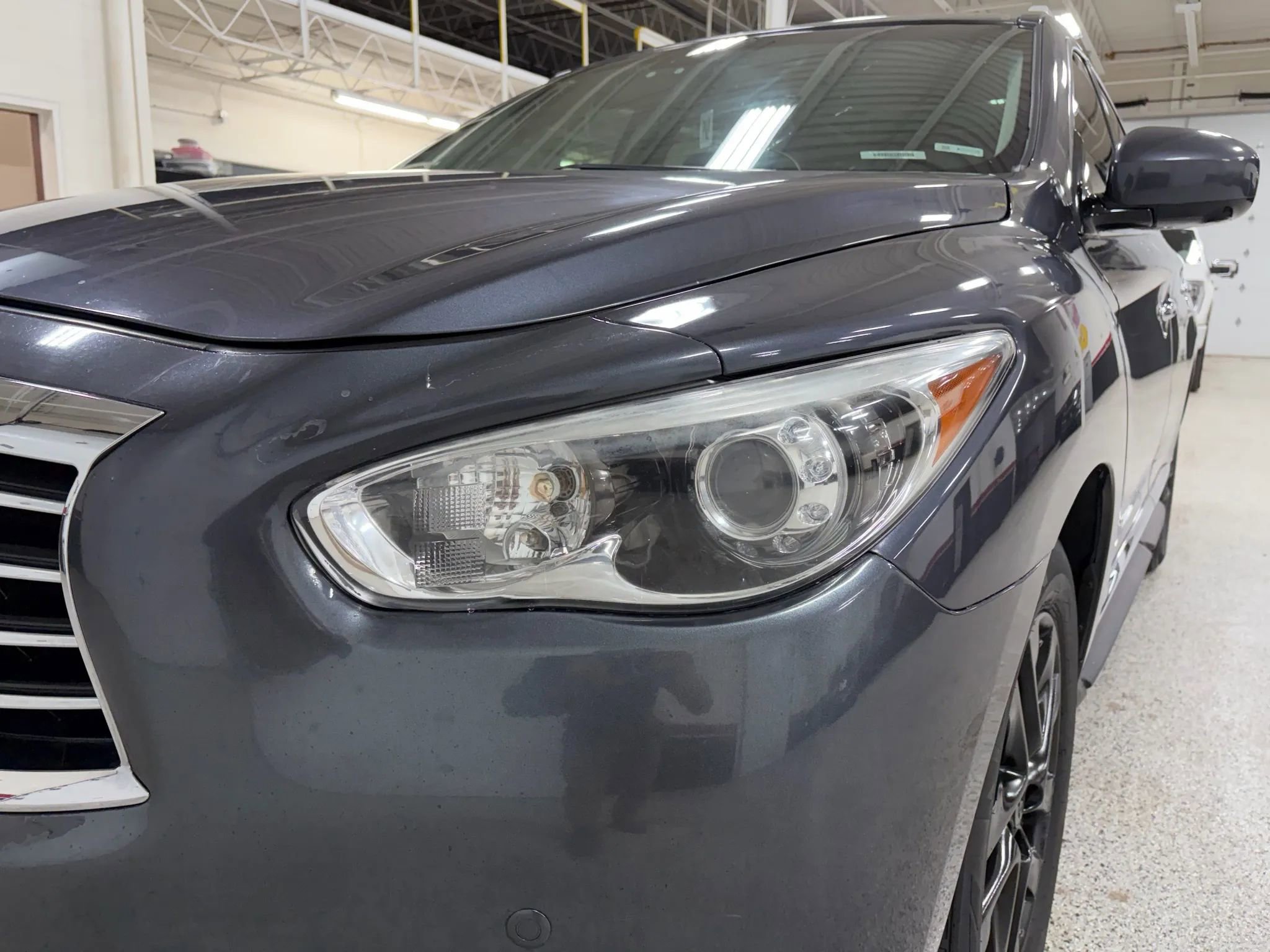 Used 2013 INFINITI JX35 AWD w/ Premium Pkg image 5