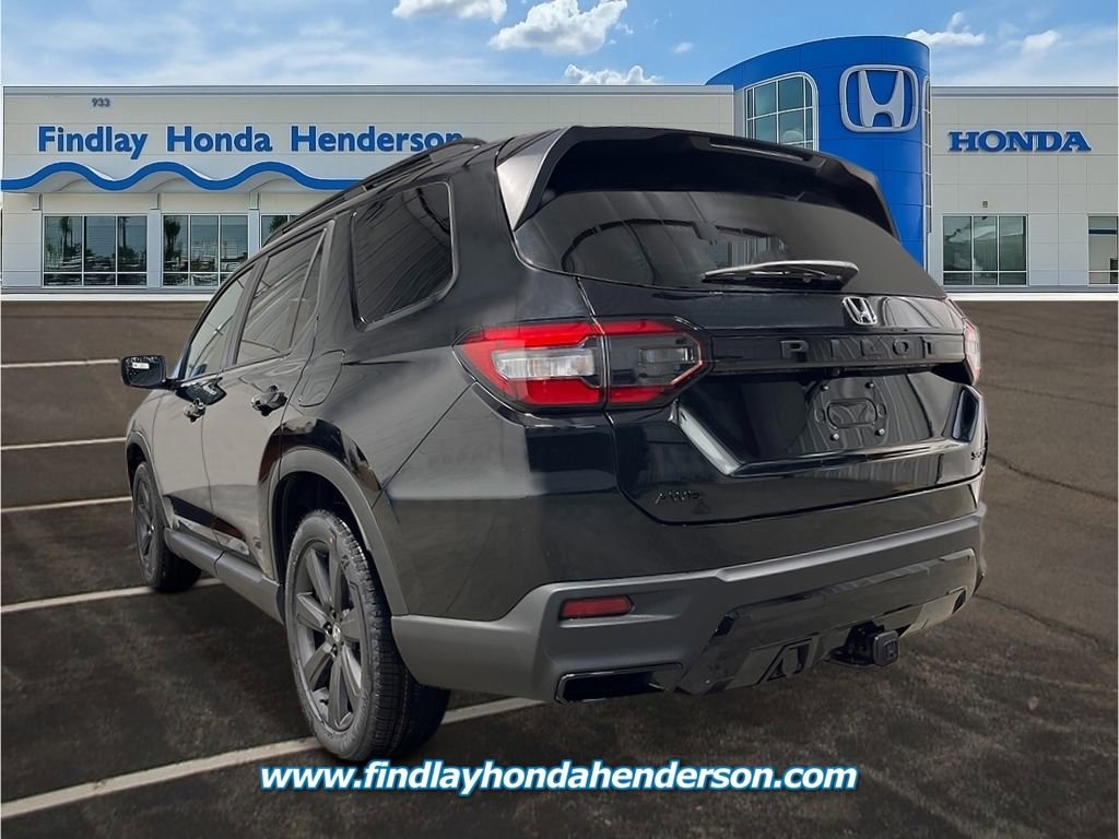 New 2026 Honda Pilot Sport image 3