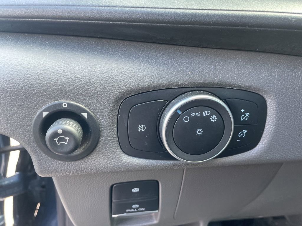 Used 2023 Ford Transit 250 Medium Roof AWD w/ Load Area Protection Package image 13