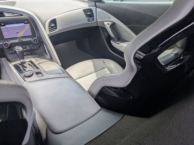 Used 2018 Chevrolet Corvette Z06 image 15