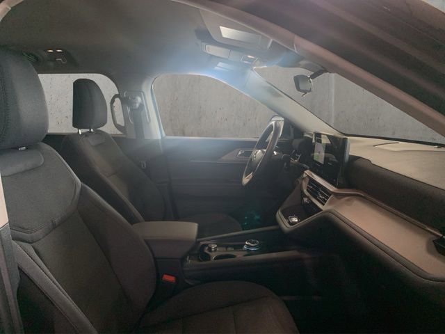 New 2026 Ford Explorer Active AWD/4WD image 22