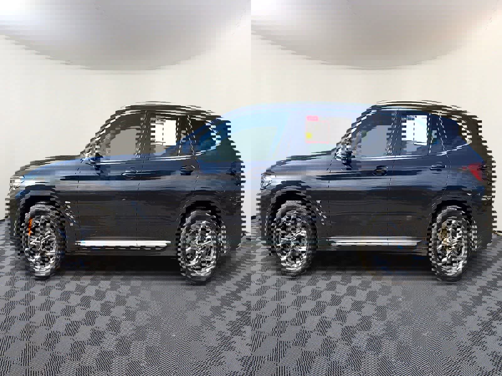 Used 2023 BMW X3 xDrive30i w/ Premium Package AWD/4WD image 8