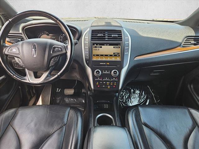 Used 2017 Lincoln MKC Select w/ Select Plus Package FWD image 23