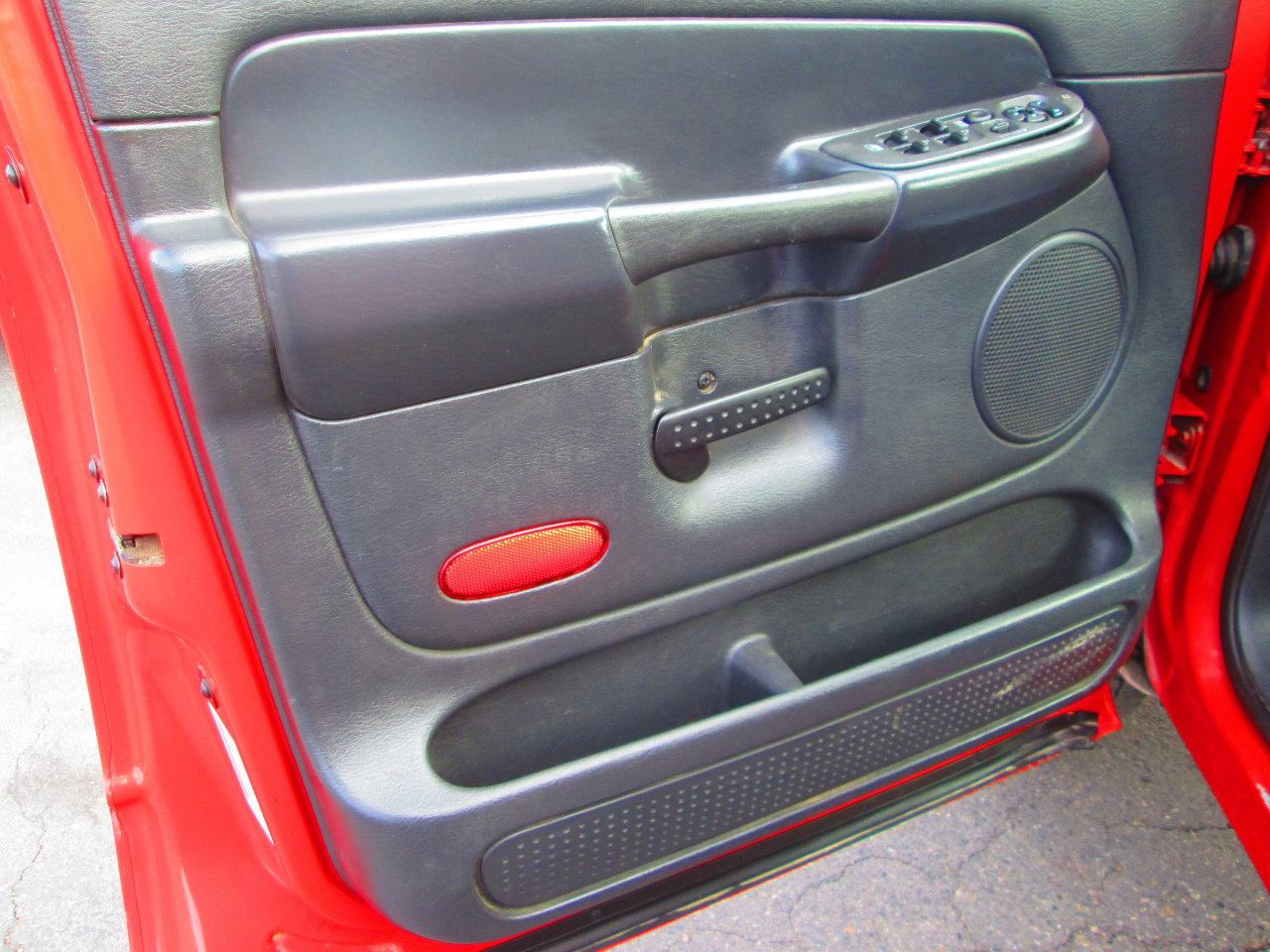 Used 2003 Dodge Ram 1500 Truck SLT image 8