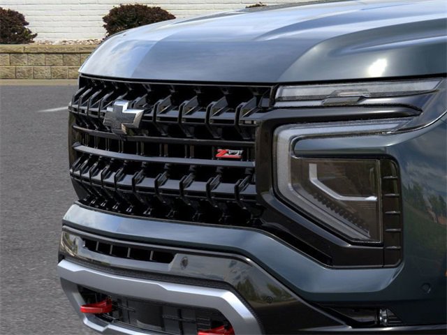 New 2026 Chevrolet Suburban Z71 image 13