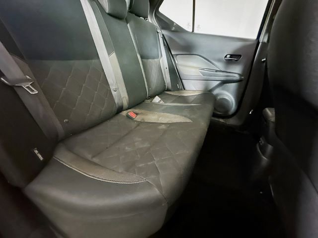 Used 2020 Nissan Kicks SV image 24