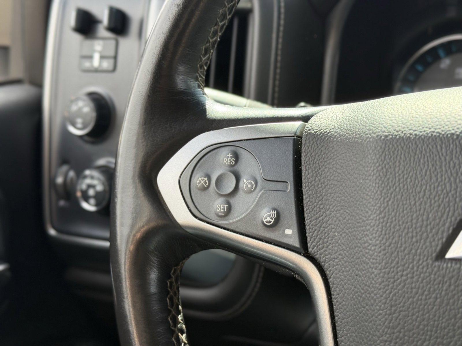 Used 2015 Chevrolet Silverado 3500 LTZ w/ Duramax Plus Package image 20