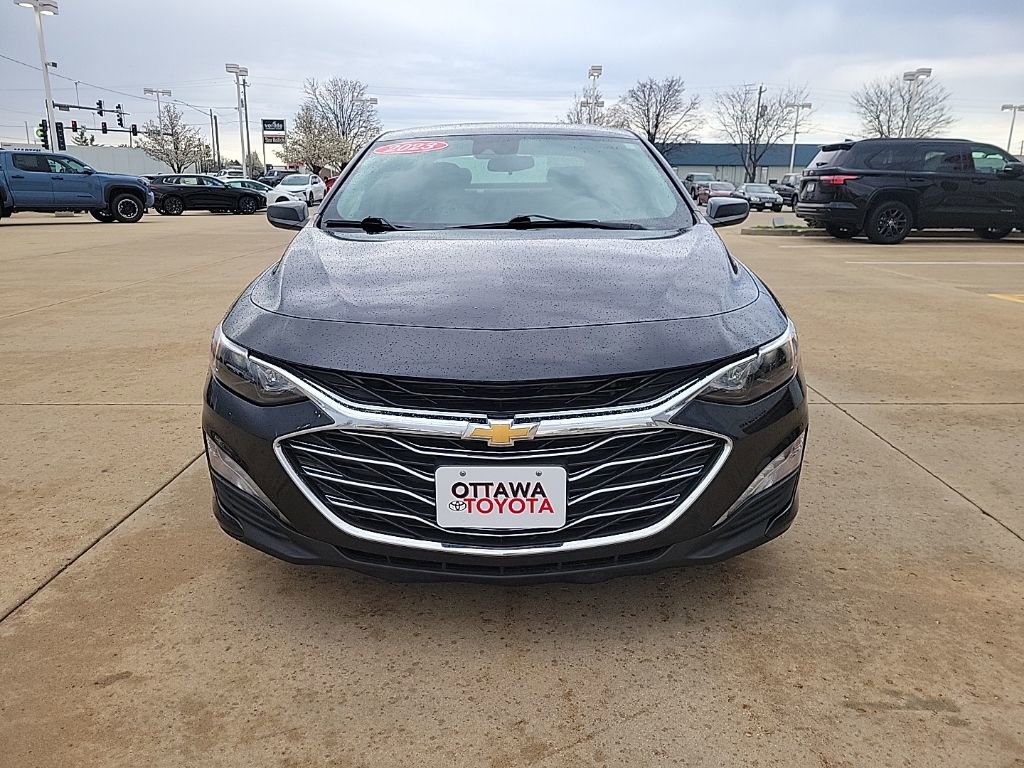 Used 2023 Chevrolet Malibu LT FWD image 3