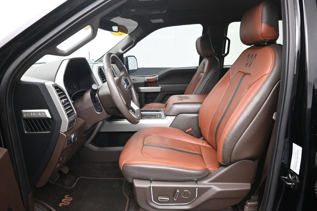 Used 2018 Ford F150 King Ranch w/ Equipment Group 601A Luxury AWD/4WD image 9