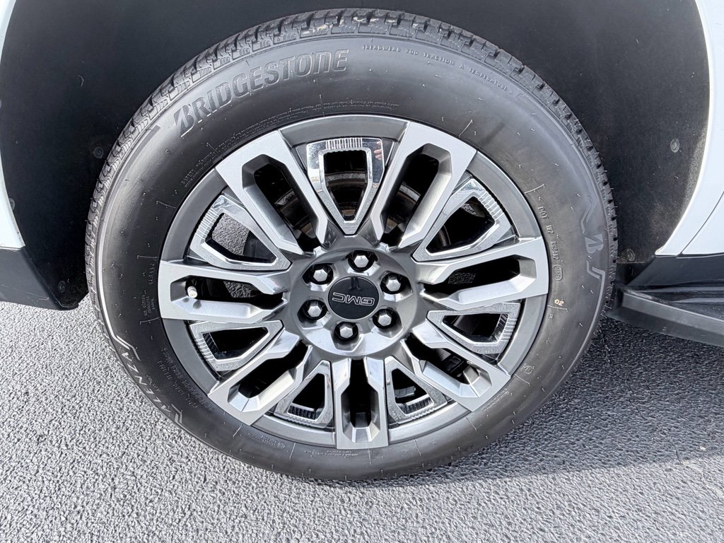 Used 2021 GMC Yukon SLT image 31