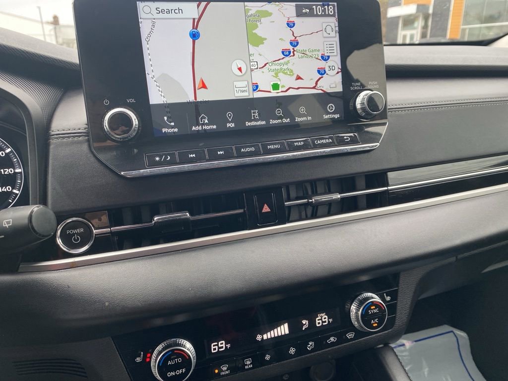 Used 2024 Mitsubishi Outlander 4WD Plug-In Hybrid image 32