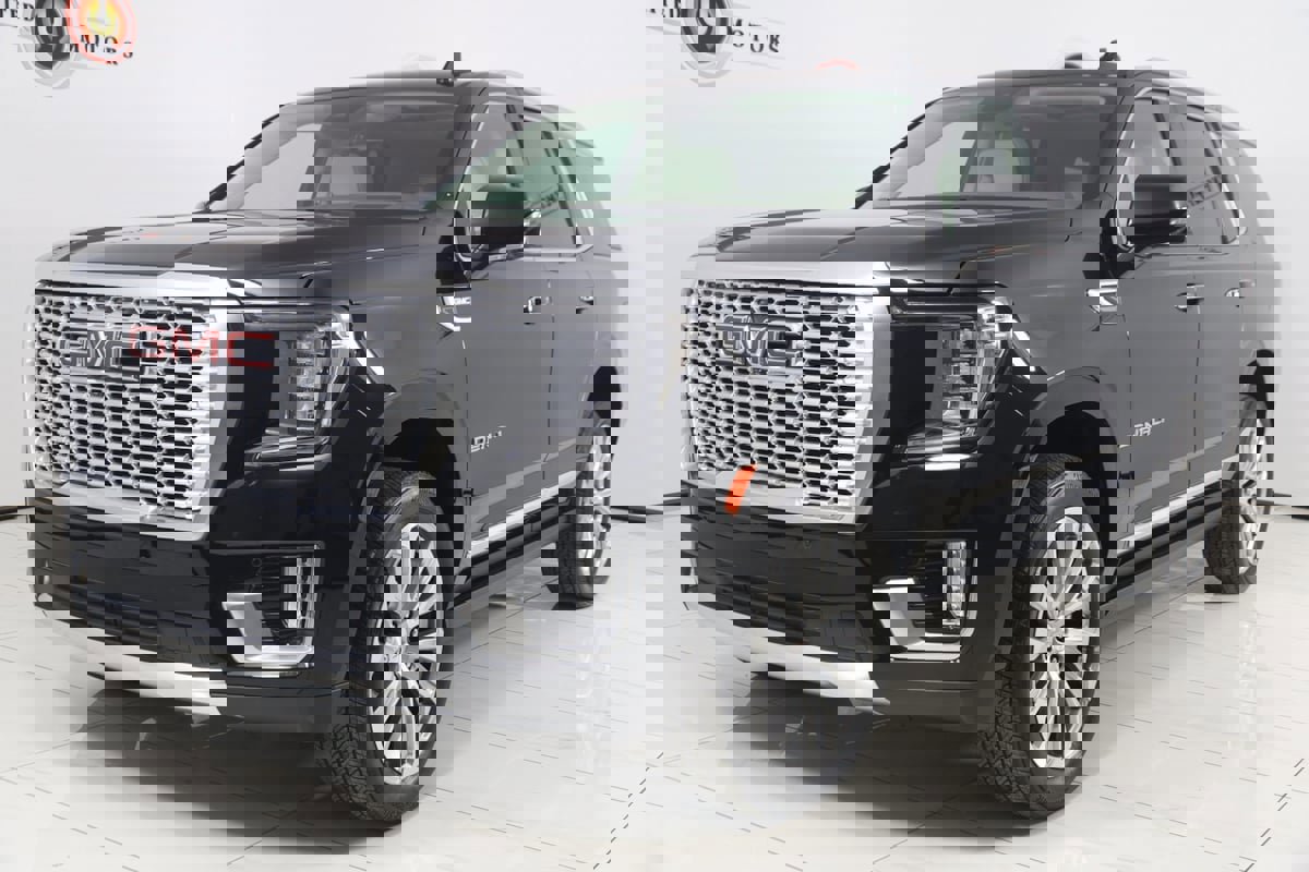 Used 2024 GMC Yukon Denali w/ Denali Reserve Package image 5