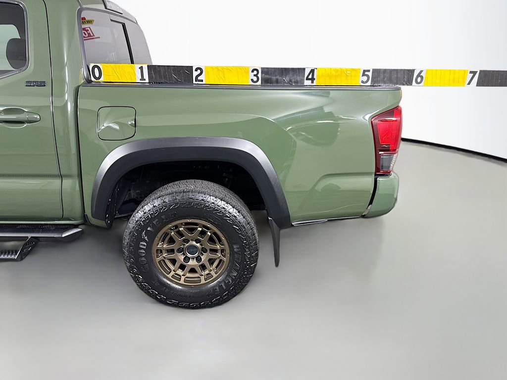 Used 2022 Toyota Tacoma SR5 w/ Trail Edition AWD/4WD image 15