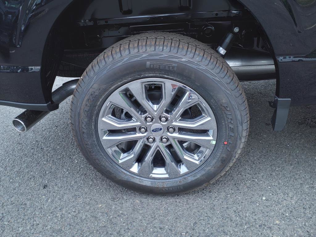 New 2024 Ford F150 XLT w/ Equipment Group 302A MID image 7