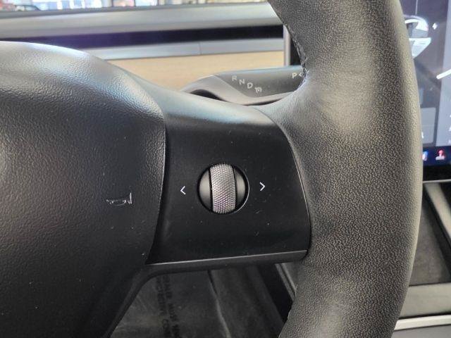 Used 2021 Tesla Model 3 Standard Range Plus RWD image 12