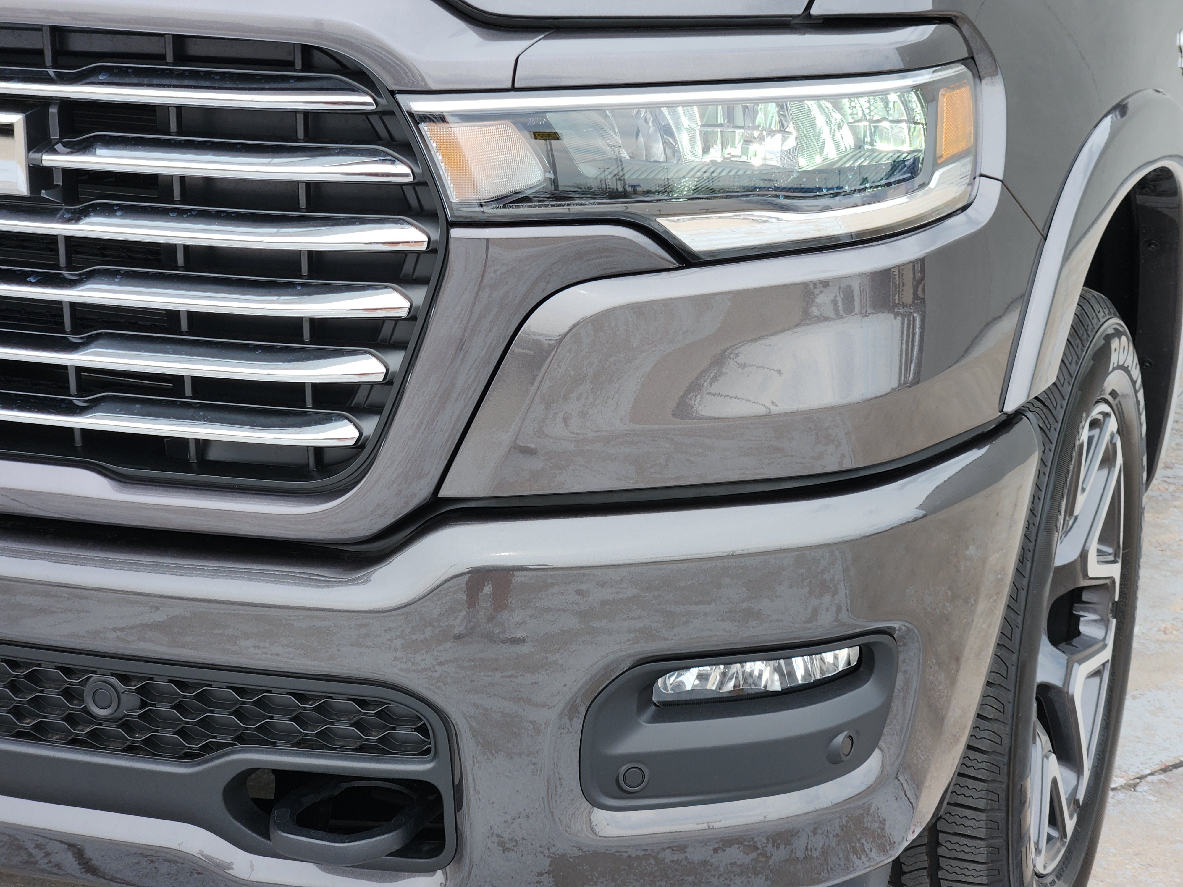 New 2027 RAM 1500 Laramie w/ Laramie Southwest Edition AWD/4WD image 7