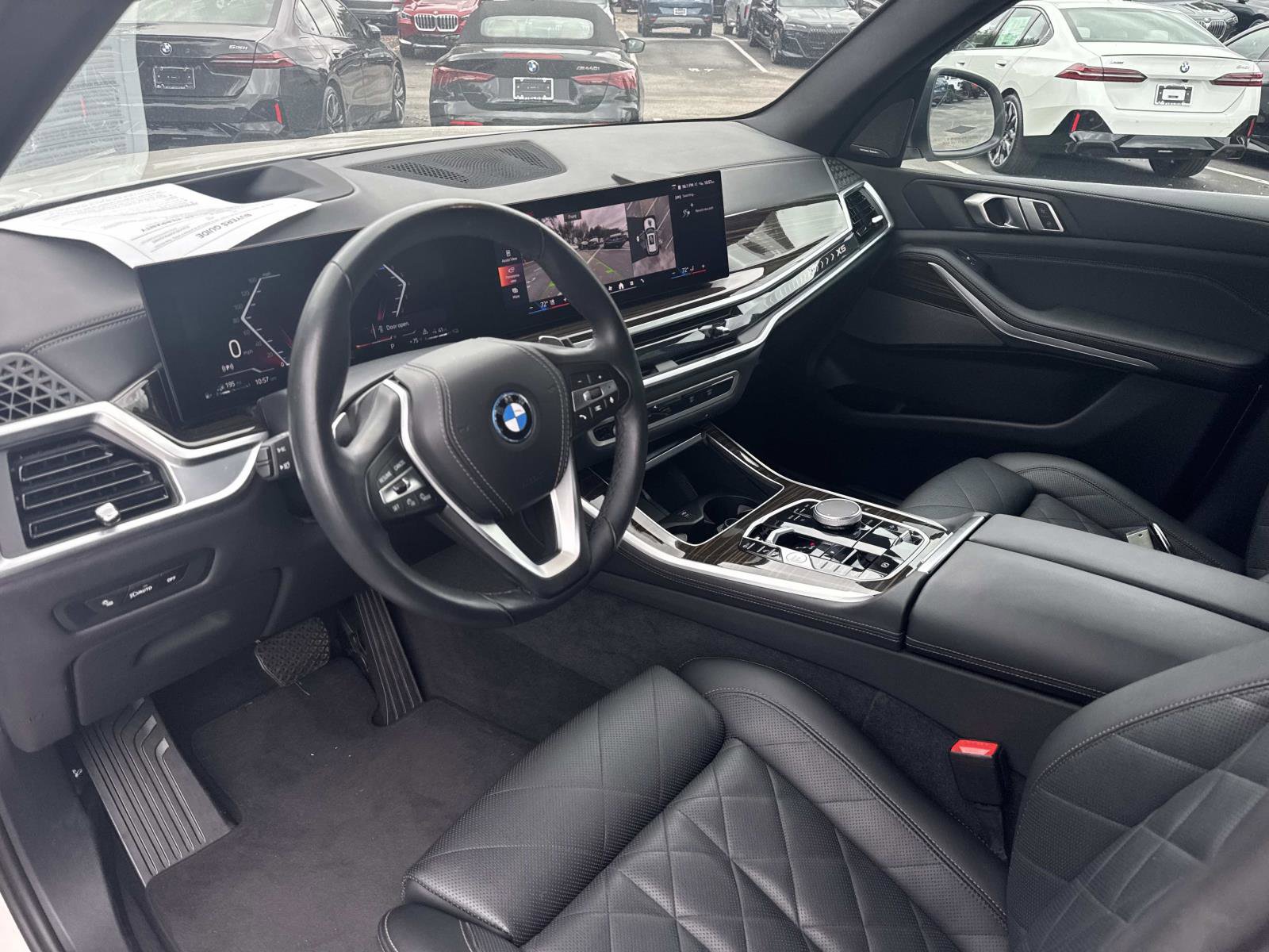 Used 2024 BMW X5 xDrive50e image 33