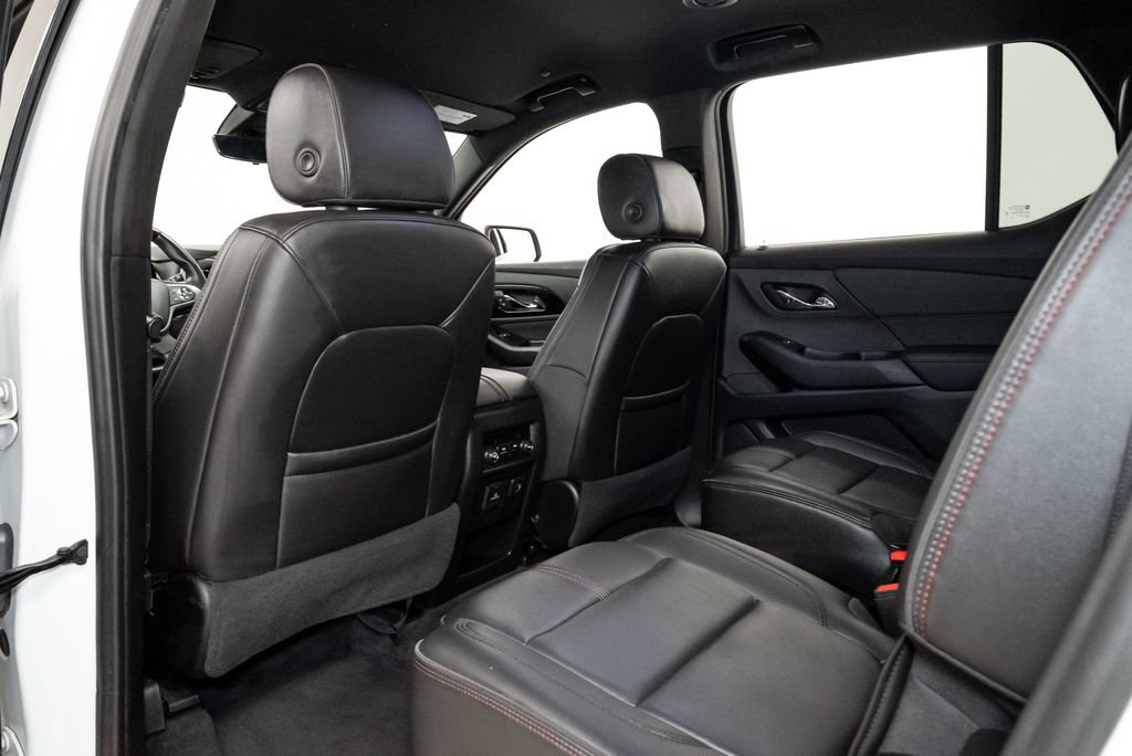 Used 2023 Chevrolet Traverse RS AWD/4WD image 26