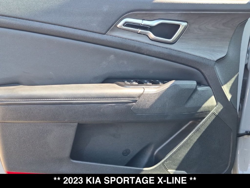 Used 2023 Kia Sportage X-Line AWD/4WD image 26