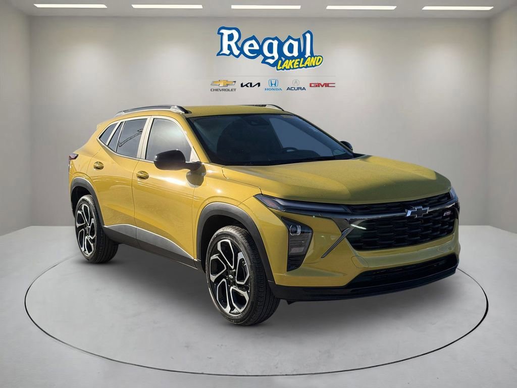 Used 2024 Chevrolet Trax RS FWD video 1