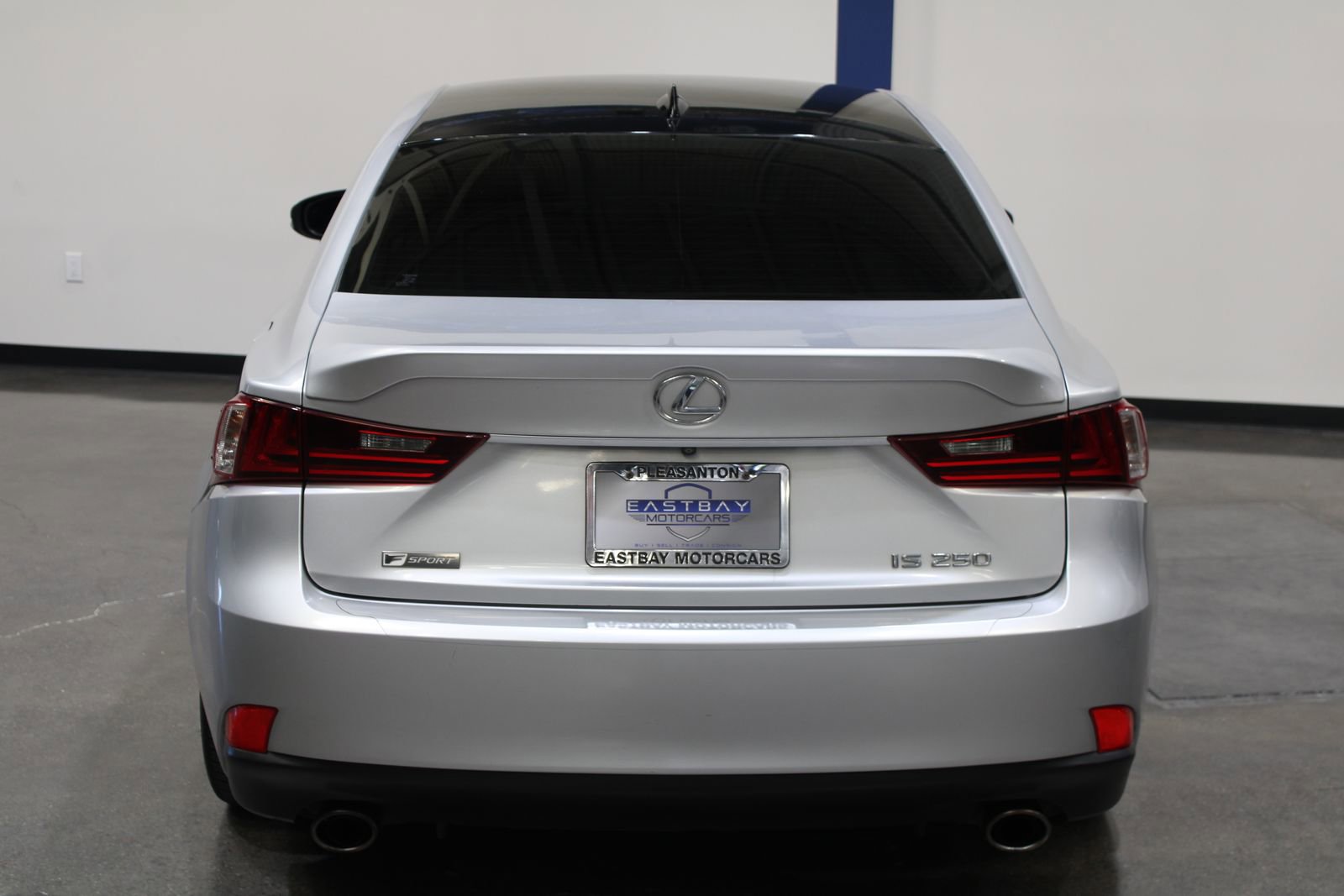 Used 2015 Lexus IS 250 w/ F-Sport Package RWD image 9