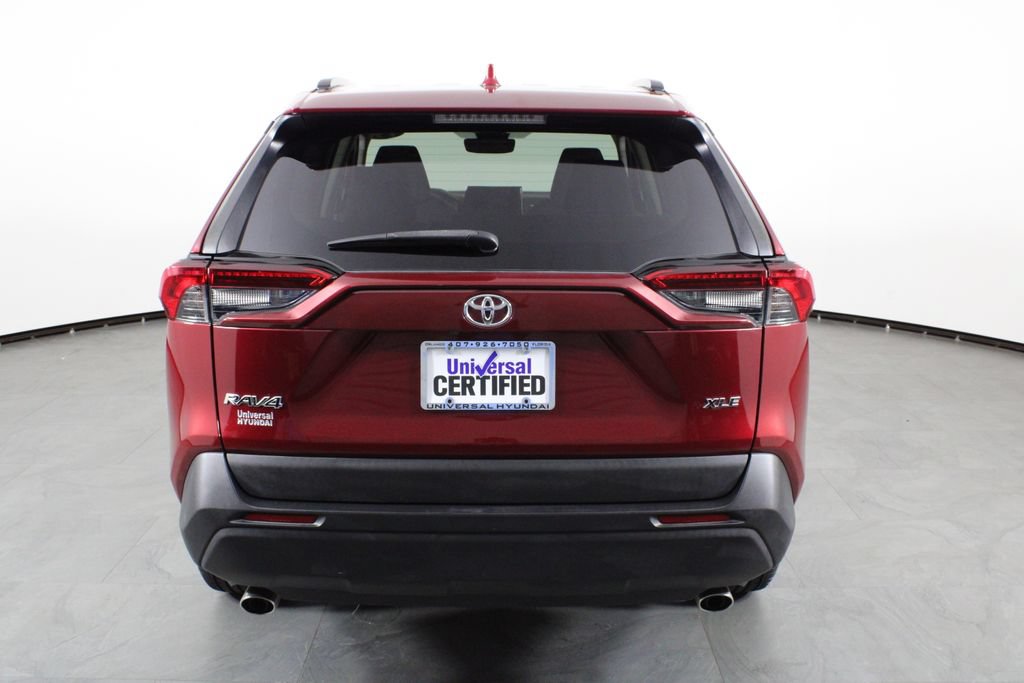Used 2019 Toyota RAV4 XLE FWD image 10