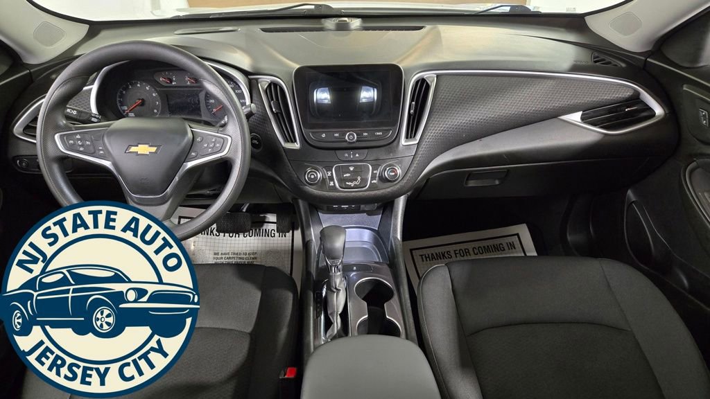 Used 2023 Chevrolet Malibu LS image 23
