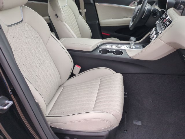 Certified 2023 Genesis G70 3.3T w/ Sport Advanced Package AWD/4WD image 18