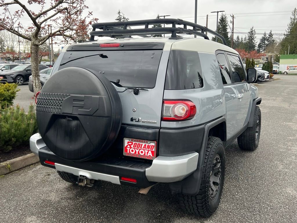 Used 2014 Toyota FJ Cruiser 4WD w/ Convenience Package image 7
