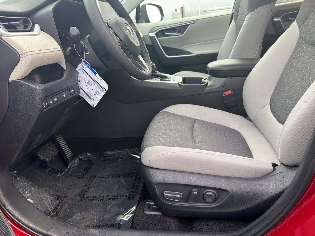 New 2025 Toyota RAV4 XLE w/ Convenience Package image 12