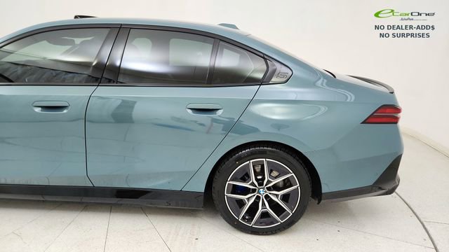 Used 2026 BMW i5 eDrive40 image 10