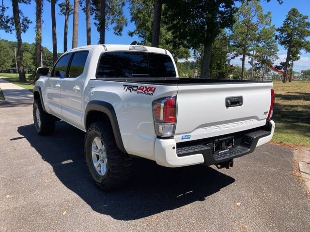 Used 2021 Toyota Tacoma TRD Off-Road image 6