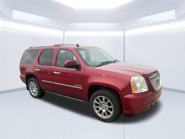 Used 2012 GMC Yukon Denali AWD/4WD image 1